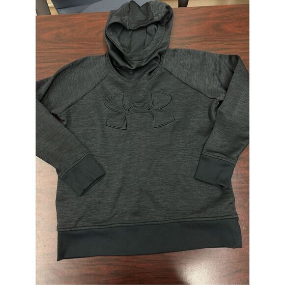 Under Armour Boys Black Loose Fit Hoodie Size Small - Picture 1 of 5
